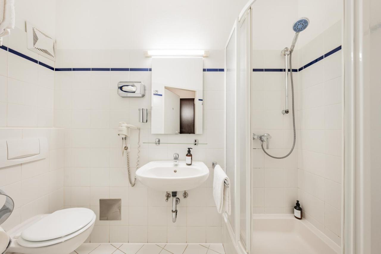 Serviced Apartments Josefstadt City Виена Екстериор снимка