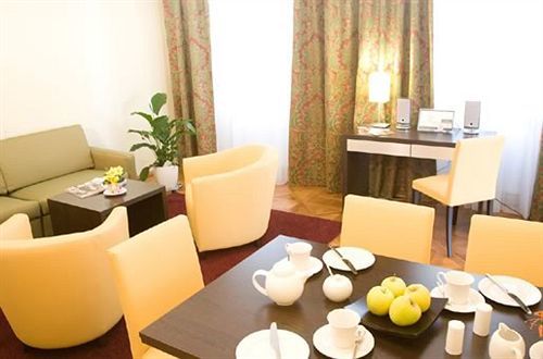 Serviced Apartments Josefstadt City Виена Екстериор снимка